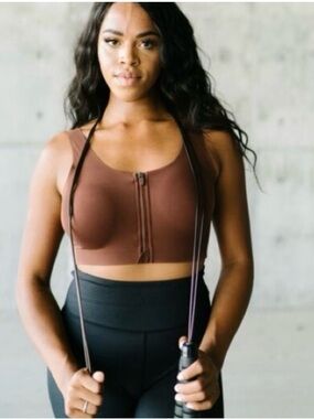 ZYIA Front-Zip Support sports bra- Brown, Size XL